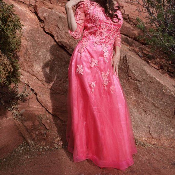 Long Coral Dress BY HAPPY WEDDING SIZE 14 NEW - Picture 11 of 13